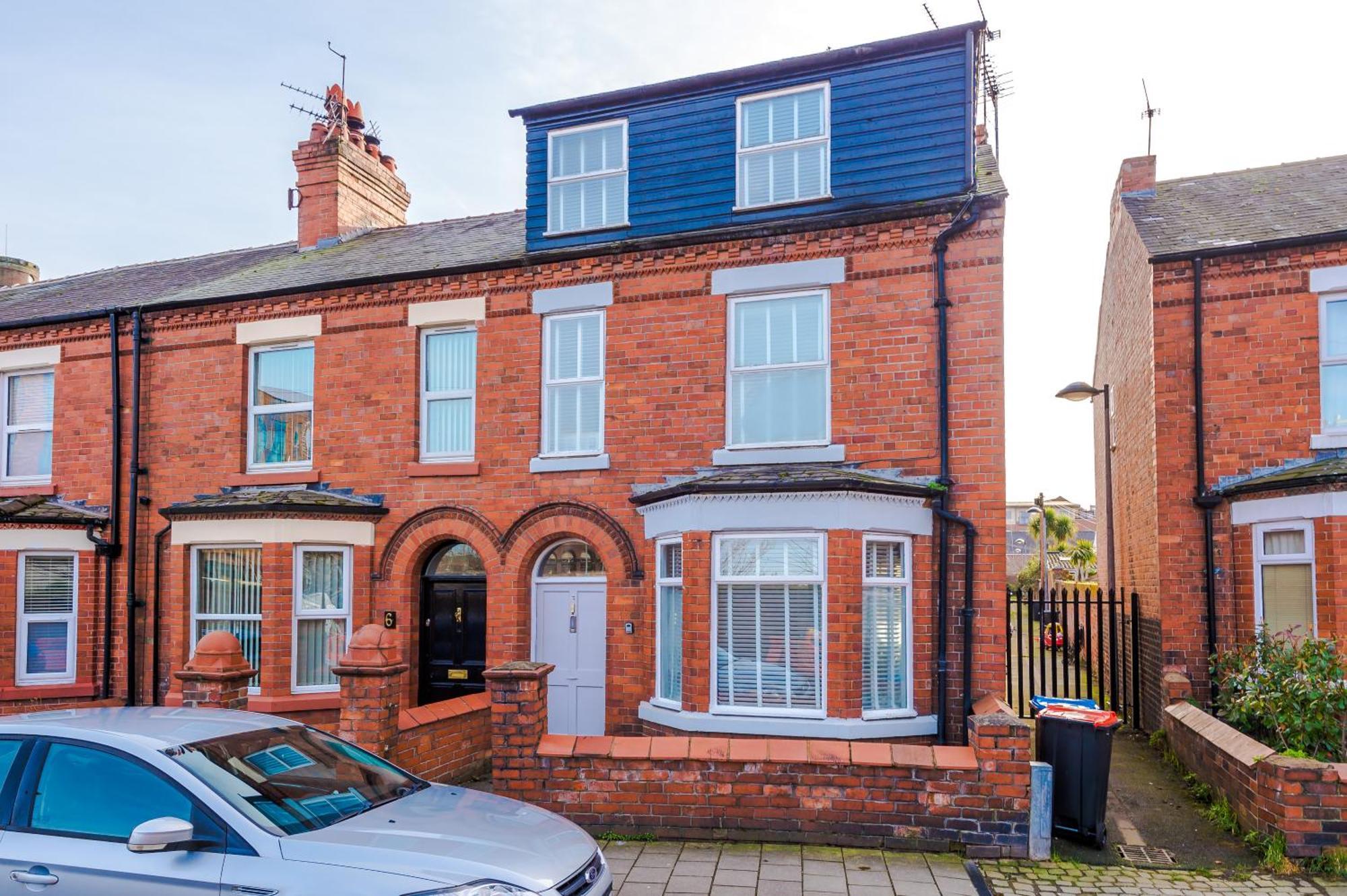 Large 7 Bedroom Town House In Chester City Centre Exterior photo