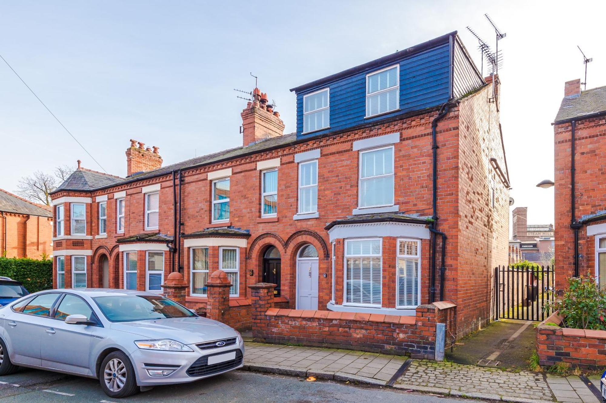 Large 7 Bedroom Town House In Chester City Centre Exterior photo