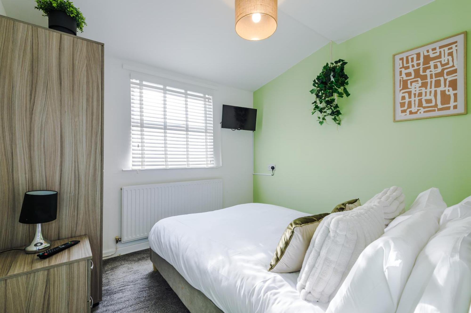 Large 7 Bedroom Town House In Chester City Centre Exterior photo