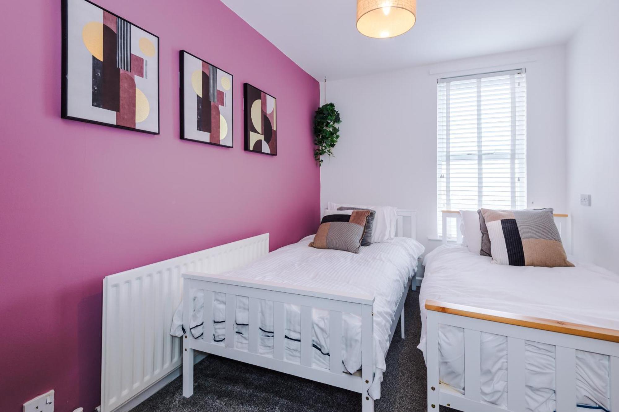 Large 7 Bedroom Town House In Chester City Centre Exterior photo